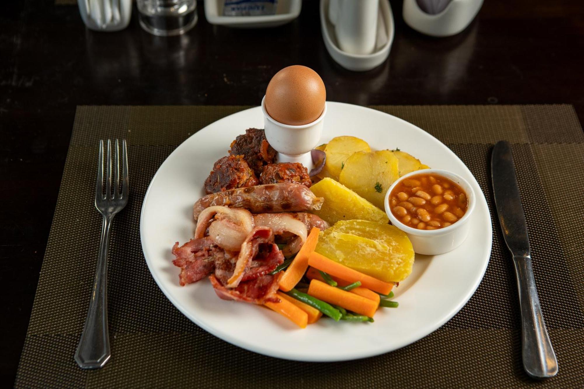 Отель Swiss-belinn 3*