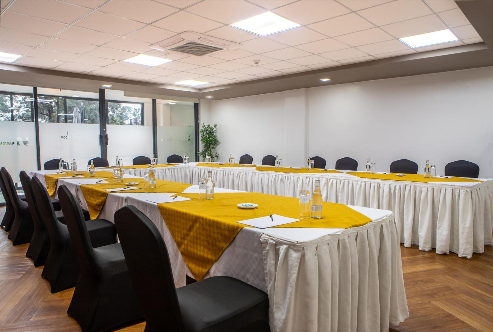 Swiss-belinn Отель 3*